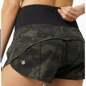 Lululemon Speed Up Run Short 2.5 camo size 6